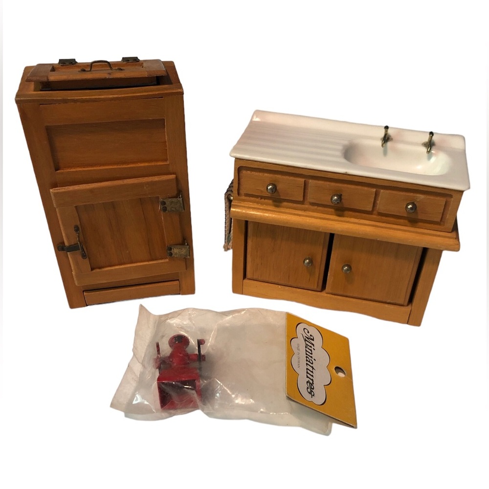3 Pc Concord Miniatures Kitchen Sink And Icebox New Coffee Grinder Light Wood